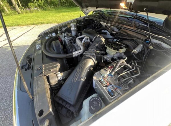 1996 Chevrolet S-10 LS - Image 10