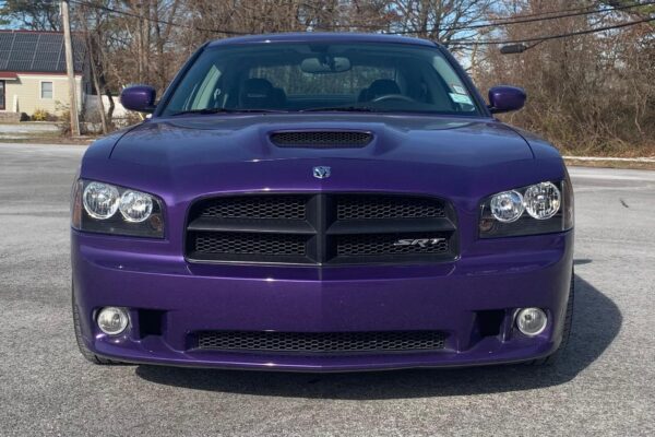 2007 Dodge Charger SRT - Image 11