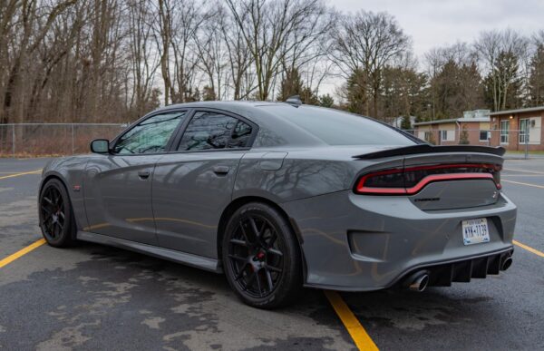 2017 Dodge Charger R/T Scat Pack - Image 5