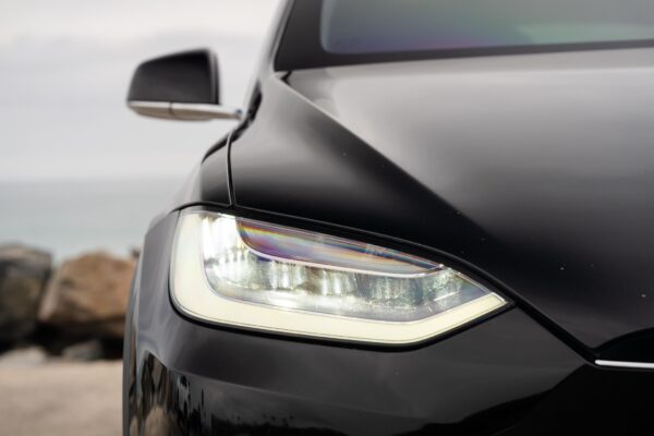 2020 Tesla Model X Long Range Plus - Image 22