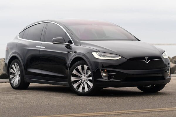 2020 Tesla Model X Long Range Plus - Image 13