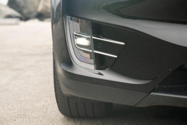 2020 Tesla Model X Long Range Plus - Image 11