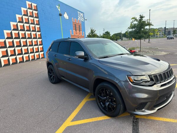 2018 Jeep Grand Cherokee Trackhawk - Image 16