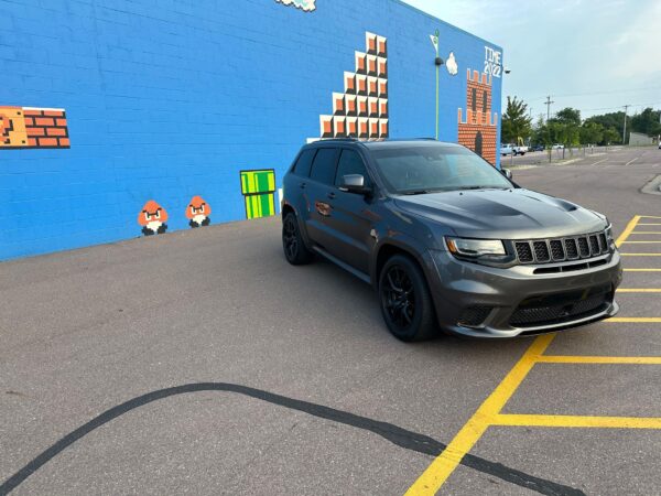 2018 Jeep Grand Cherokee Trackhawk - Image 10