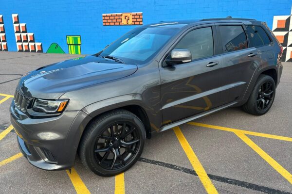 2018 Jeep Grand Cherokee Trackhawk - Image 14