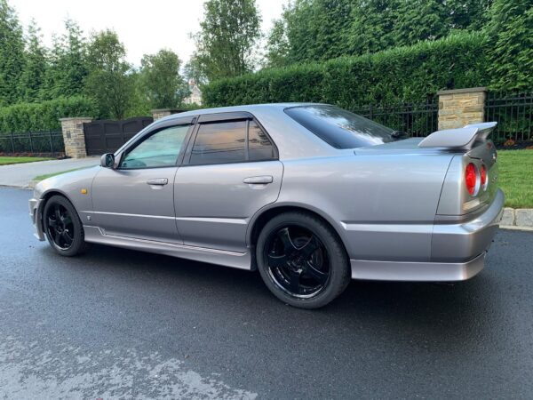 1998 Nissan Skyline 25GT-X Sedan - Image 23