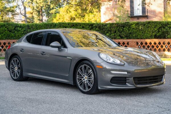 2016 Porsche Panamera Edition - Image 2