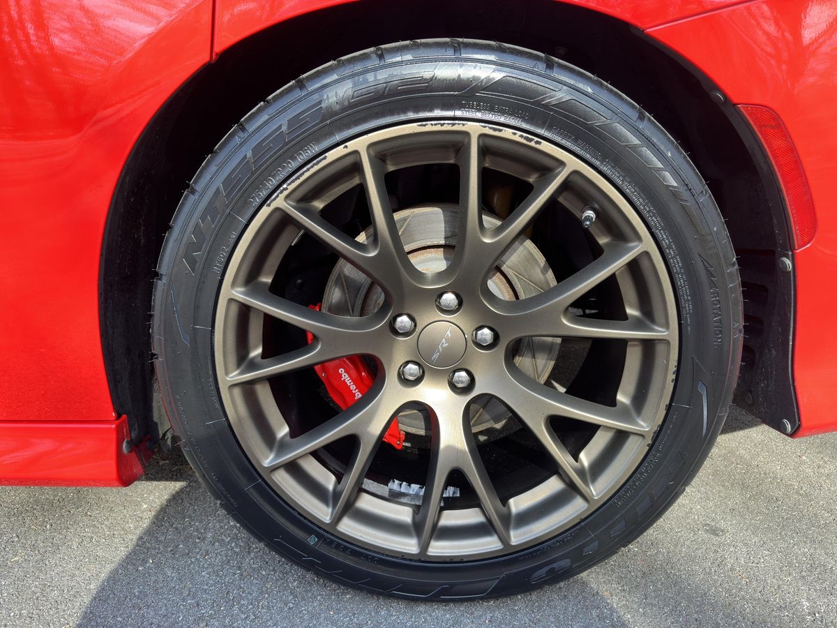 2017 Dodge Charger SRT Hellcat - Image 13