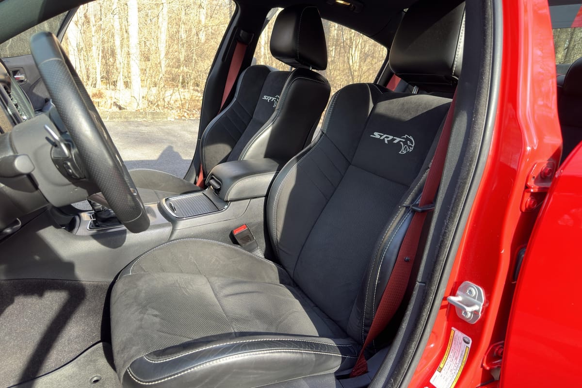 2017 Dodge Charger SRT Hellcat - Image 16