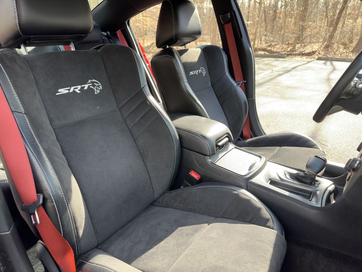 2017 Dodge Charger SRT Hellcat - Image 21