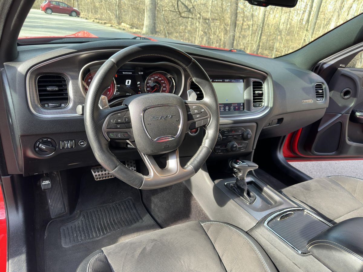 2017 Dodge Charger SRT Hellcat - Image 24