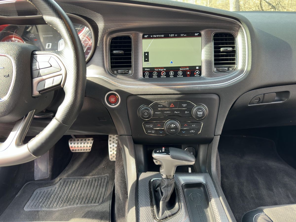 2017 Dodge Charger SRT Hellcat - Image 25